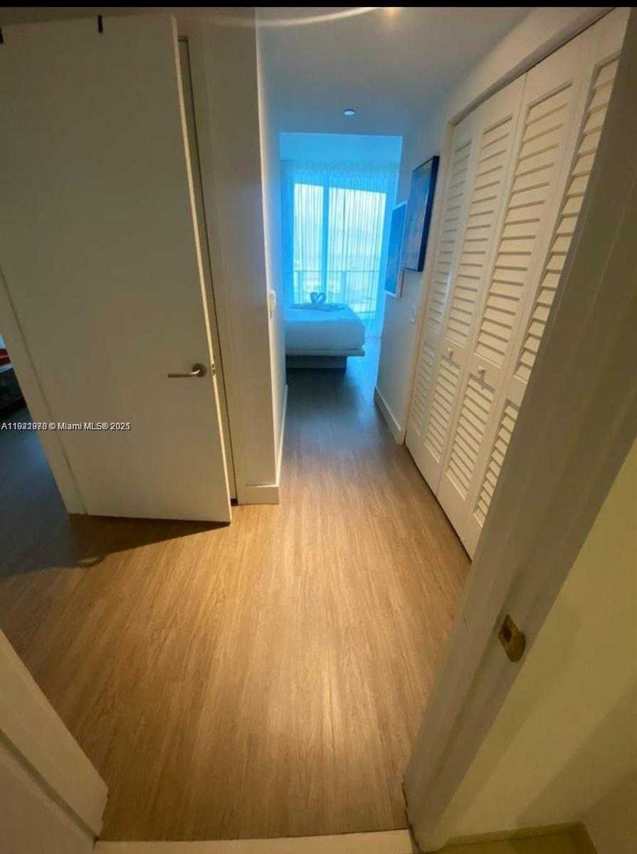 Small Image of 4111 SOUTH OCEAN DR #1506, Hollywood Number 10