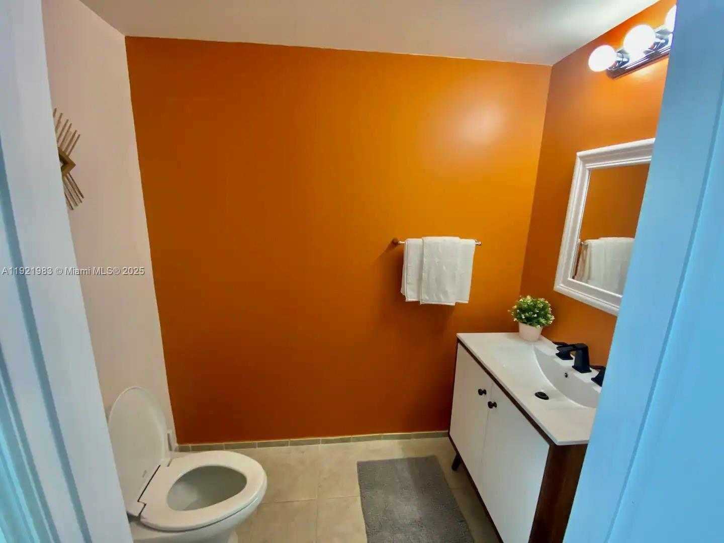 Small Image of 60 SOUTH WEST 13TH ST #4414, Miami Number 11