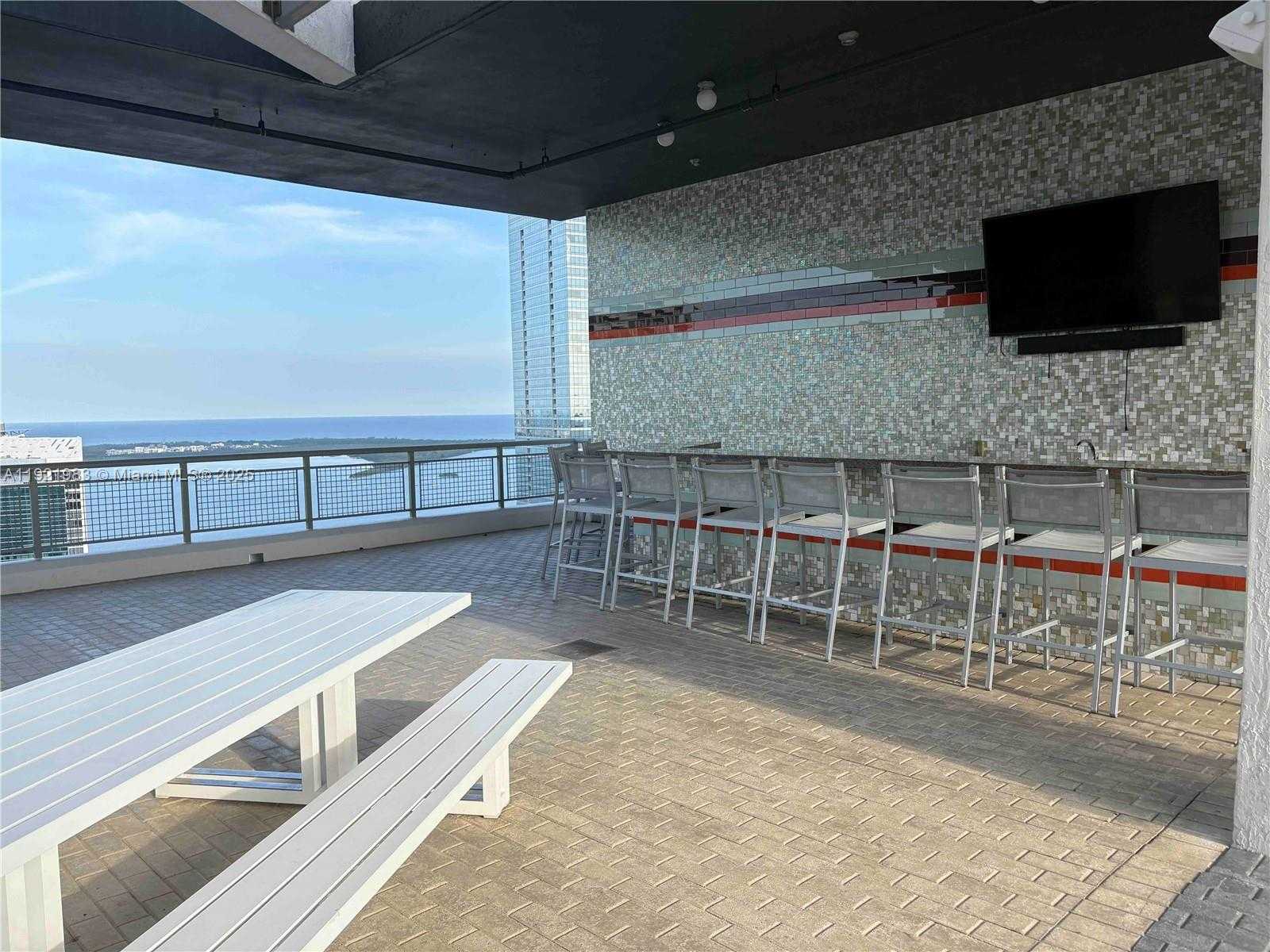 Small Image of 60 SOUTH WEST 13TH ST #4414, Miami Number 21