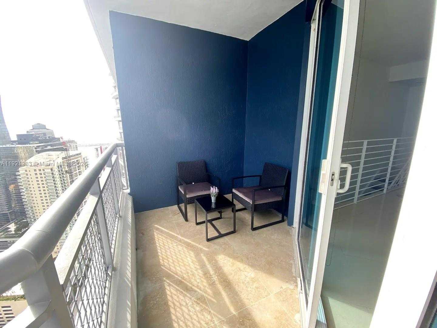 Small Image of 60 SOUTH WEST 13TH ST #4414, Miami Number 3