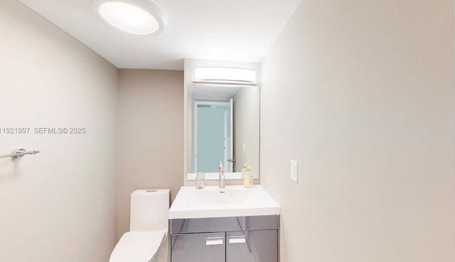 Small Image of 10275 COLLINS AVE #724, Bal Harbour Number 10