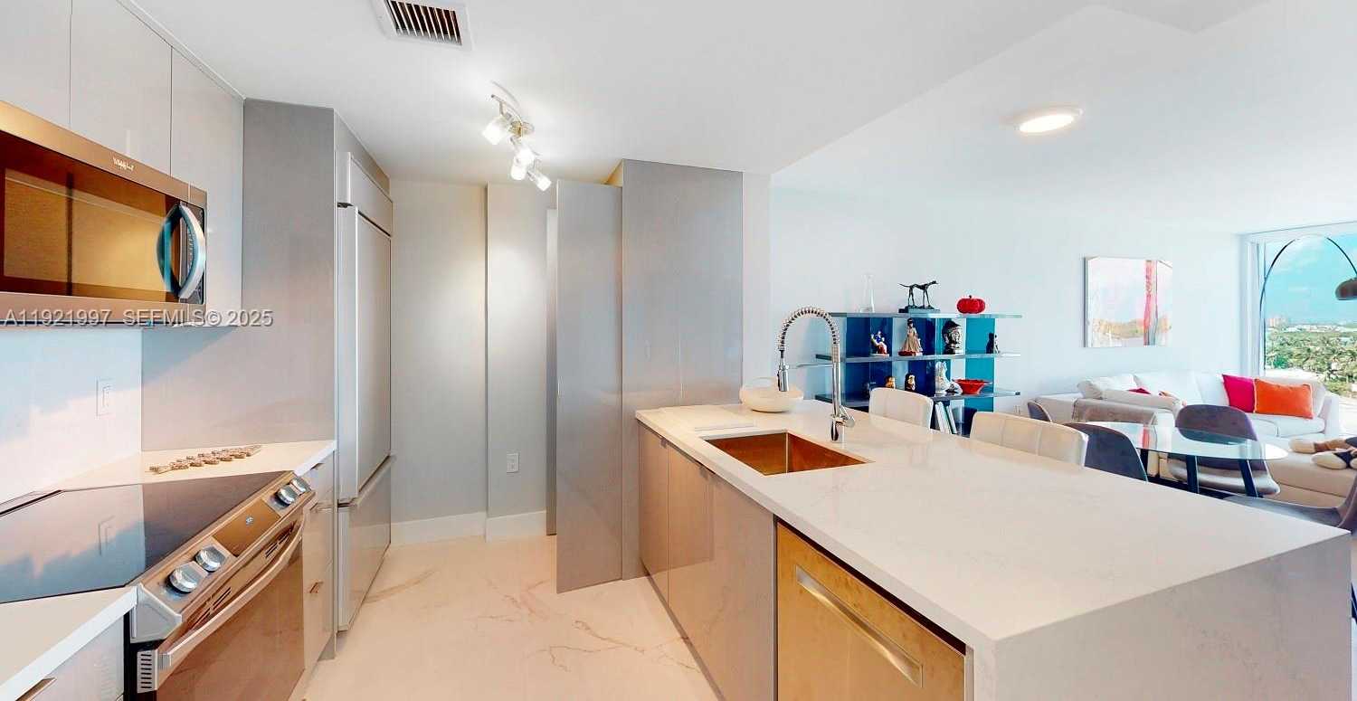 Small Image of 10275 COLLINS AVE #724, Bal Harbour Number 7