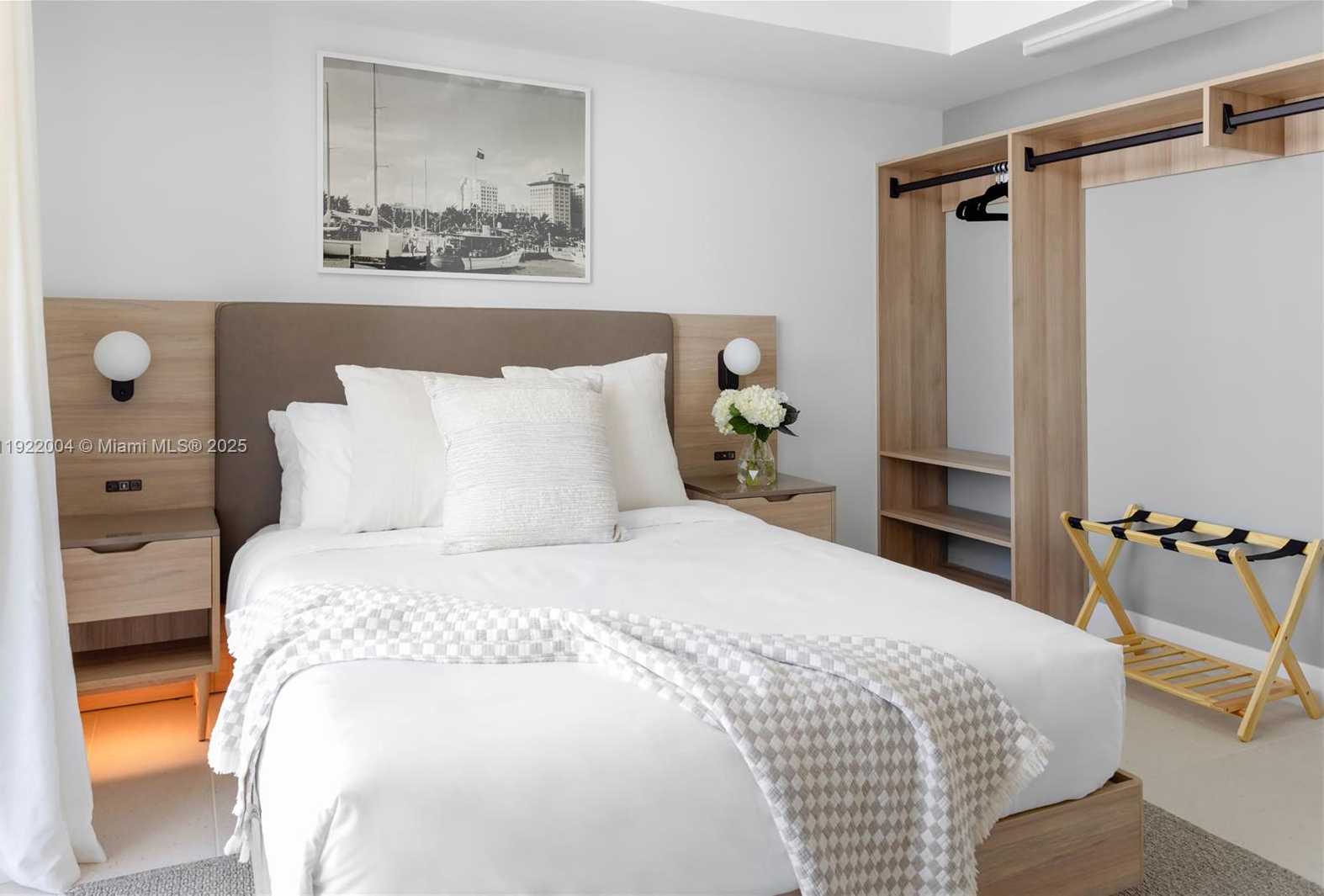 Small Image of 159 NORTH EAST 6TH ST #3002, Miami Number 22