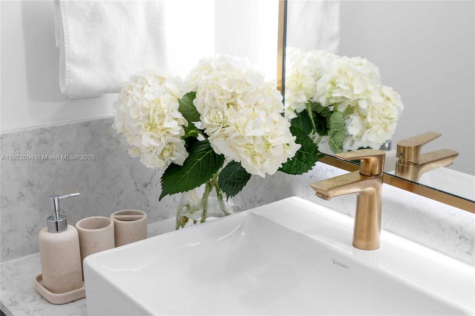 Small Image of 159 NORTH EAST 6TH ST #3002, Miami Number 29