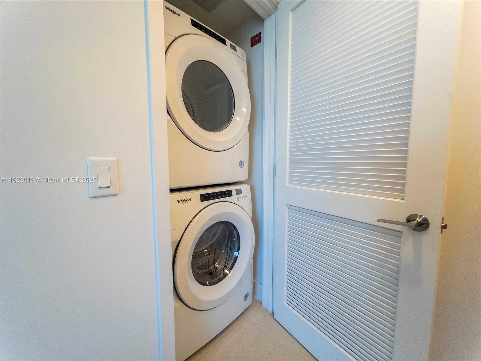 Small Image of 159 NORTH EAST 6TH ST #2508, Miami Number 10