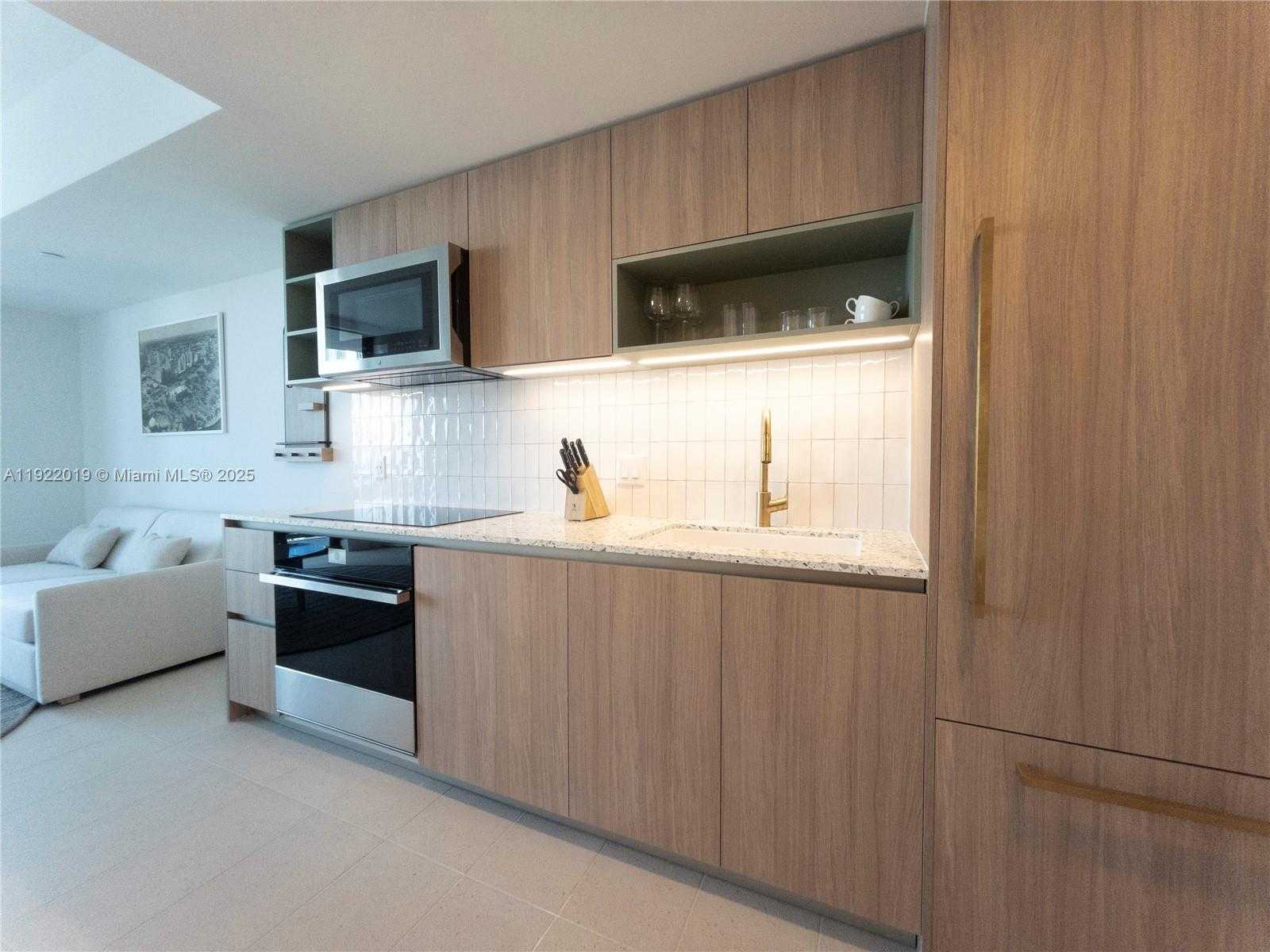 Small Image of 159 NORTH EAST 6TH ST #2508, Miami Number 5