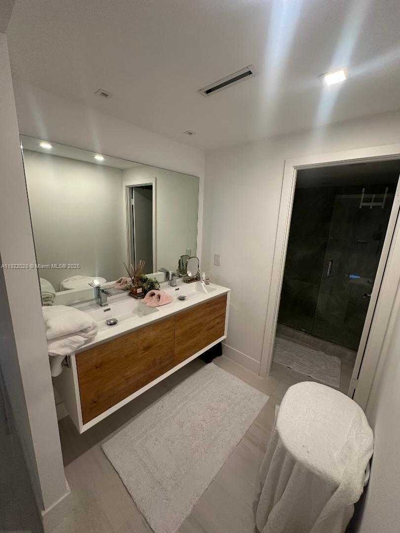 Small Image of 9801 COLLINS AVE #19P, Bal Harbour Number 6