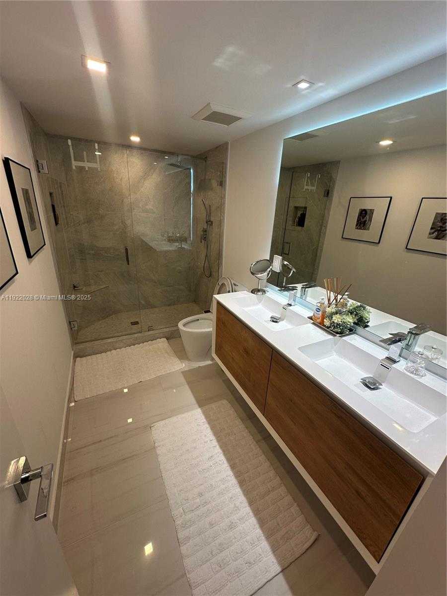 Small Image of 9801 COLLINS AVE #19P, Bal Harbour Number 9