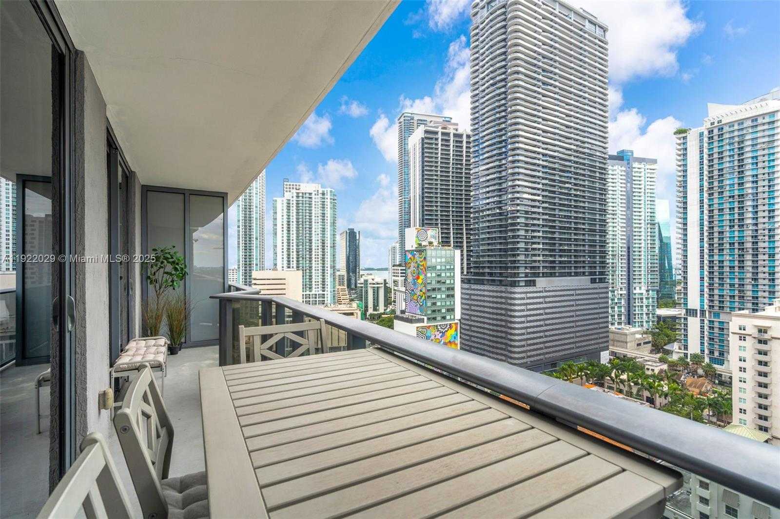 Small Image of 55 SOUTH WEST 9TH ST #1705, Miami Number 15