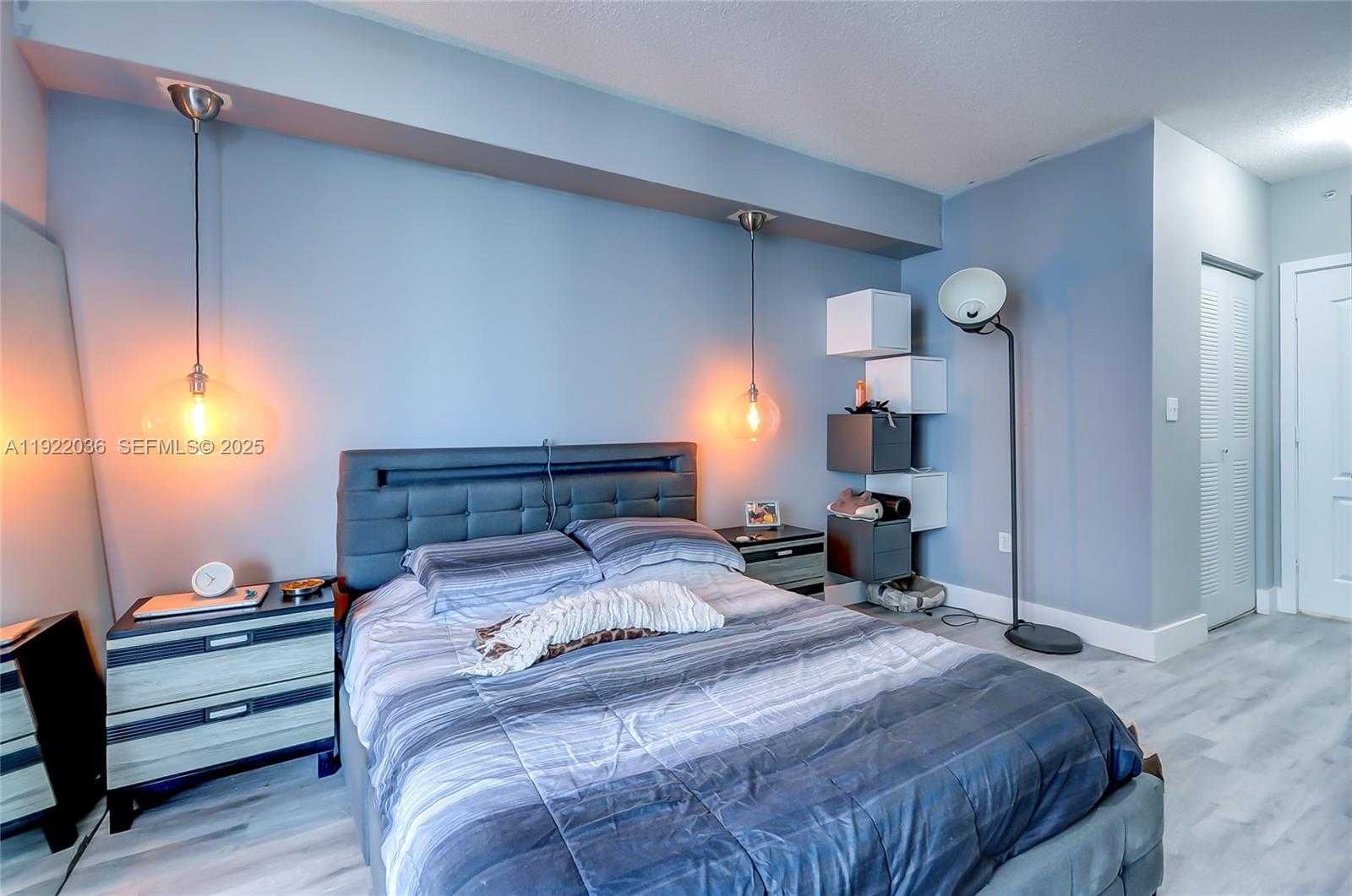 Small Image of 5077 NORTH WEST 7TH ST #1216, Miami Number 18