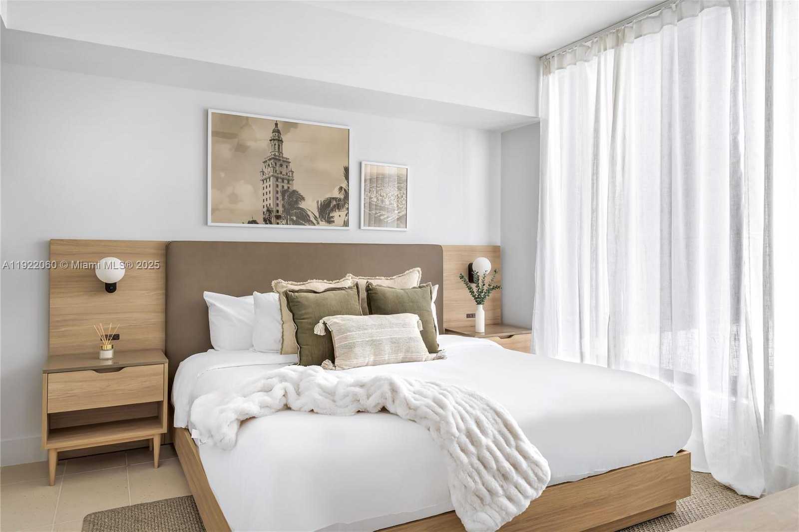 Small Image of 159 NORTH EAST 6TH ST #3209, Miami Number 17