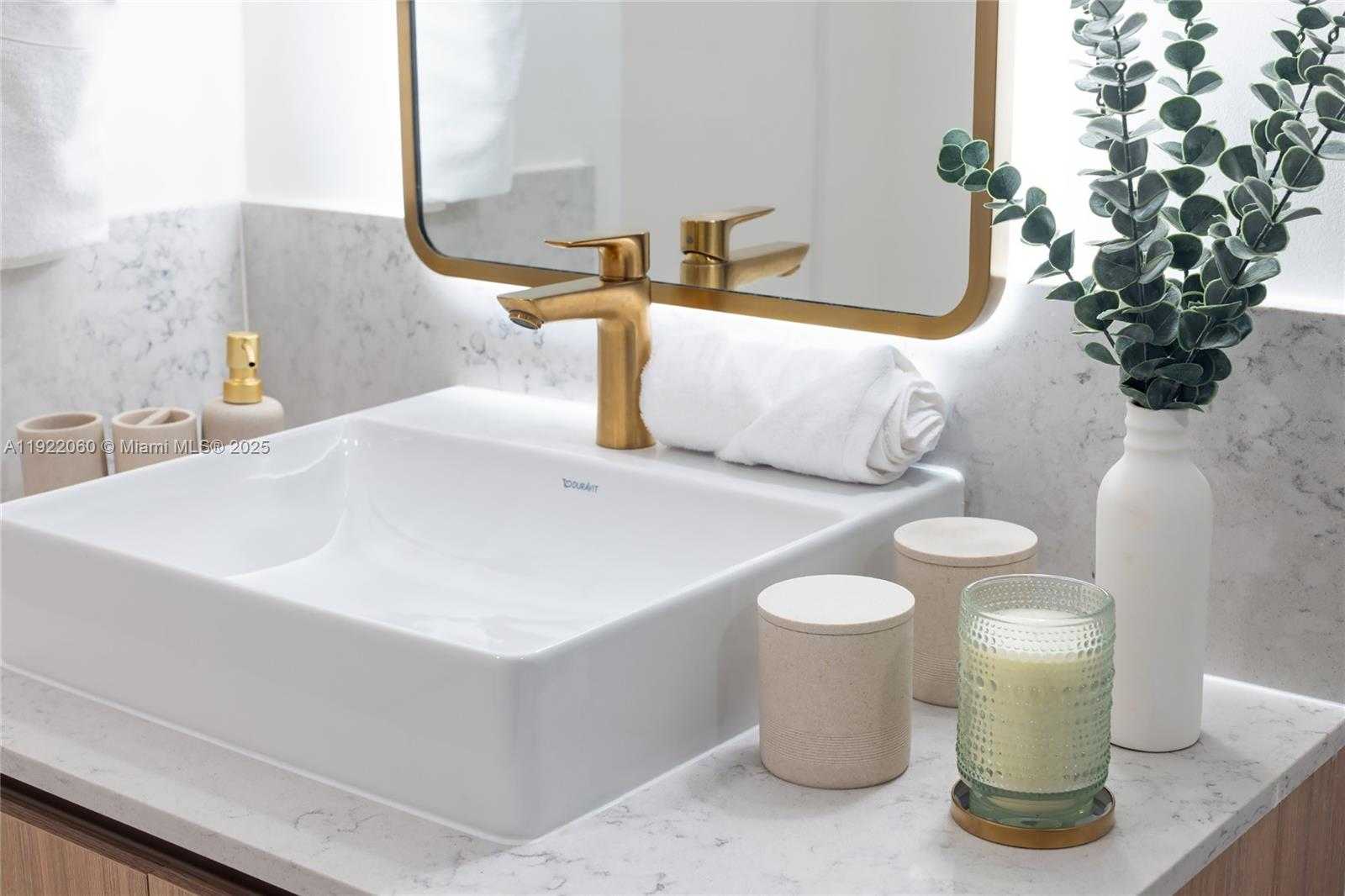 Small Image of 159 NORTH EAST 6TH ST #3209, Miami Number 23