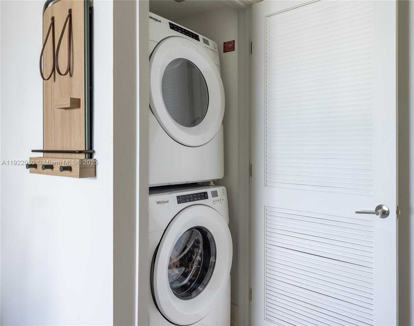 Small Image of 159 NORTH EAST 6TH ST #3209, Miami Number 29