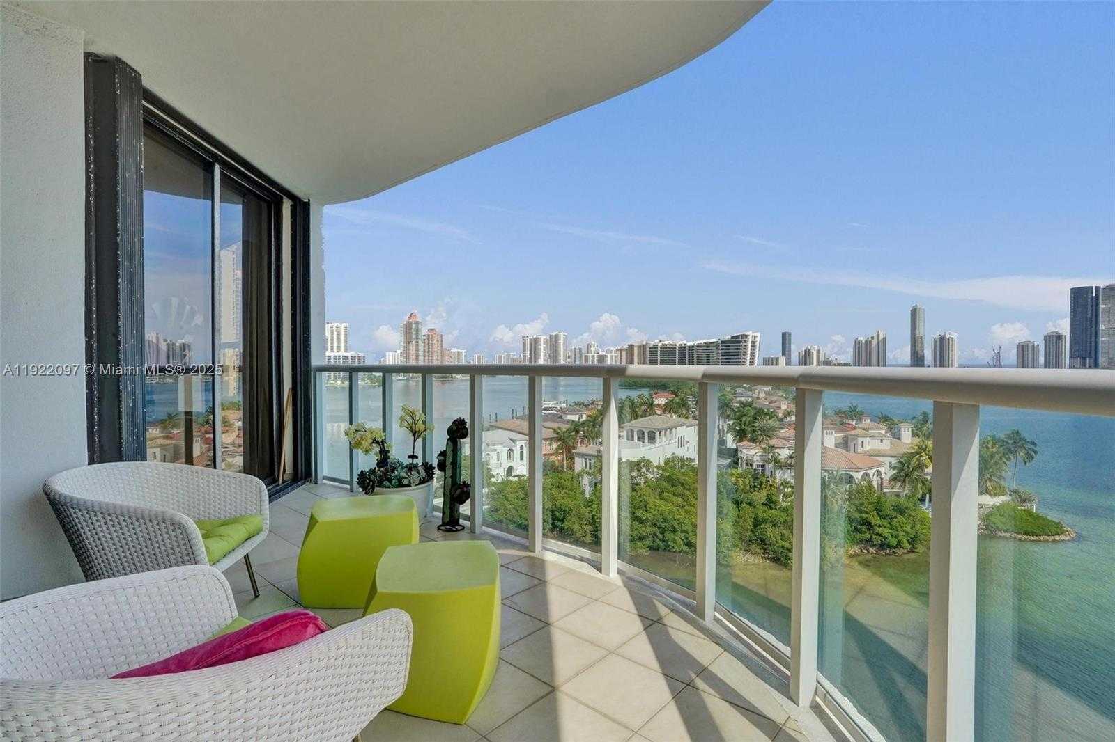 Small Image of 4000 ISLAND BLVD #1007, Aventura Number 47