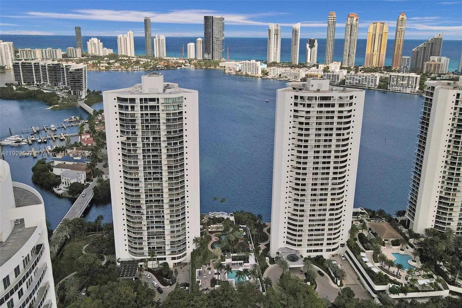 Small Image of 4000 ISLAND BLVD #1007, Aventura Number 53