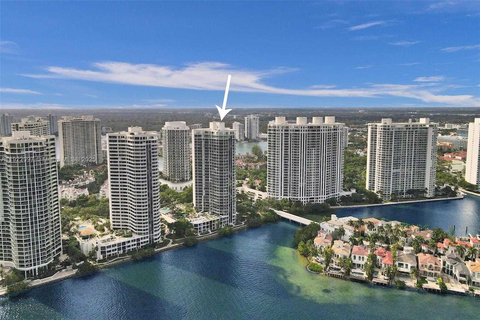 Small Image of 4000 ISLAND BLVD #1007, Aventura Number 67