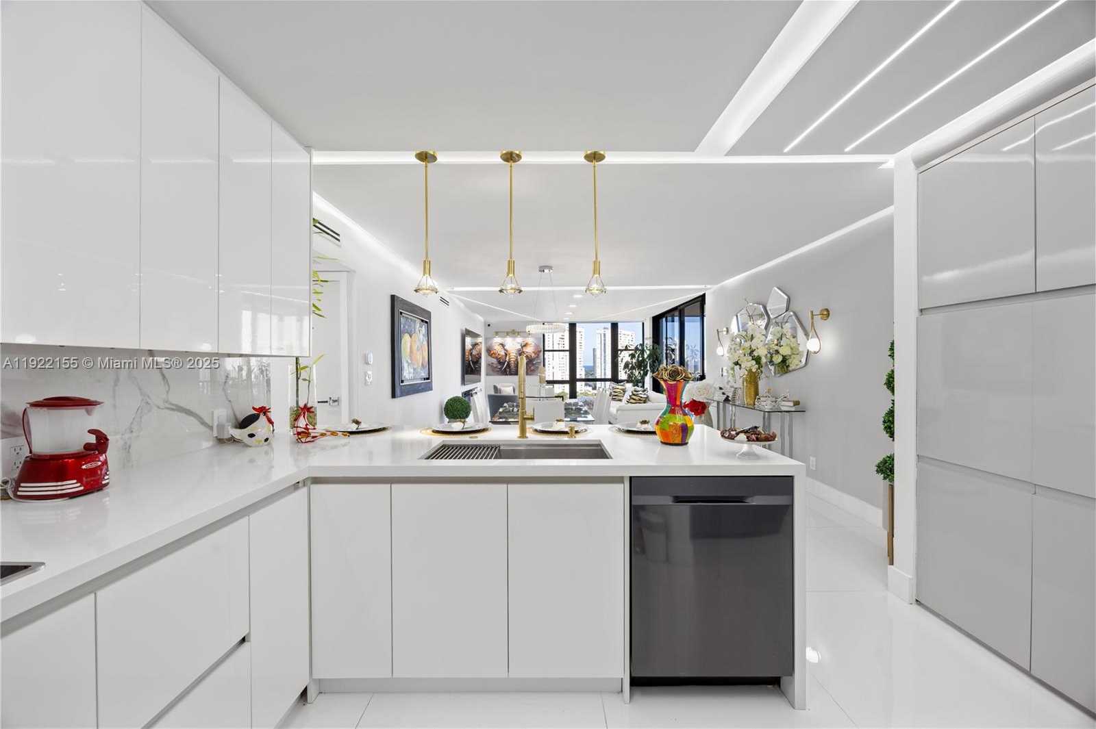 Imagen de Pequeño Objeto