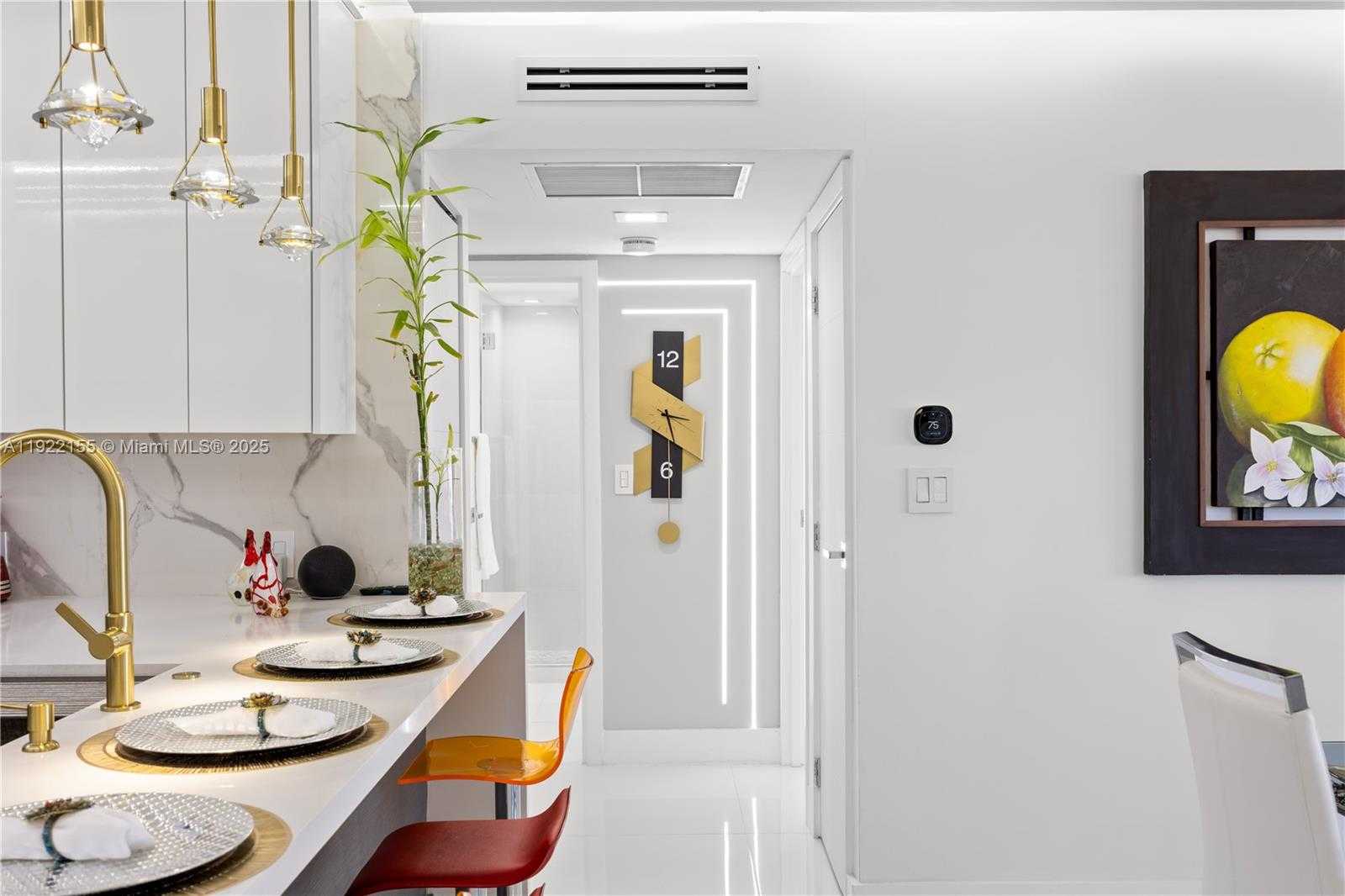 Imagen de Pequeño Objeto