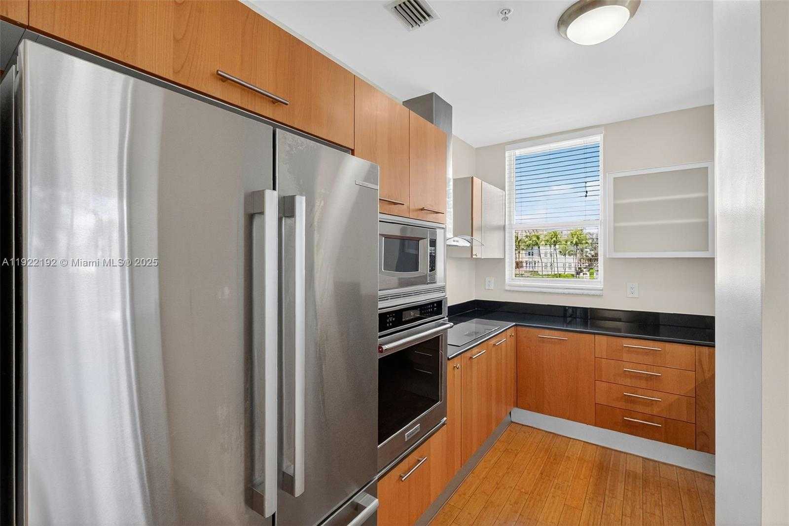 Small Image of 5970 INDIAN CREEK DR #203, Miami Beach Number 12