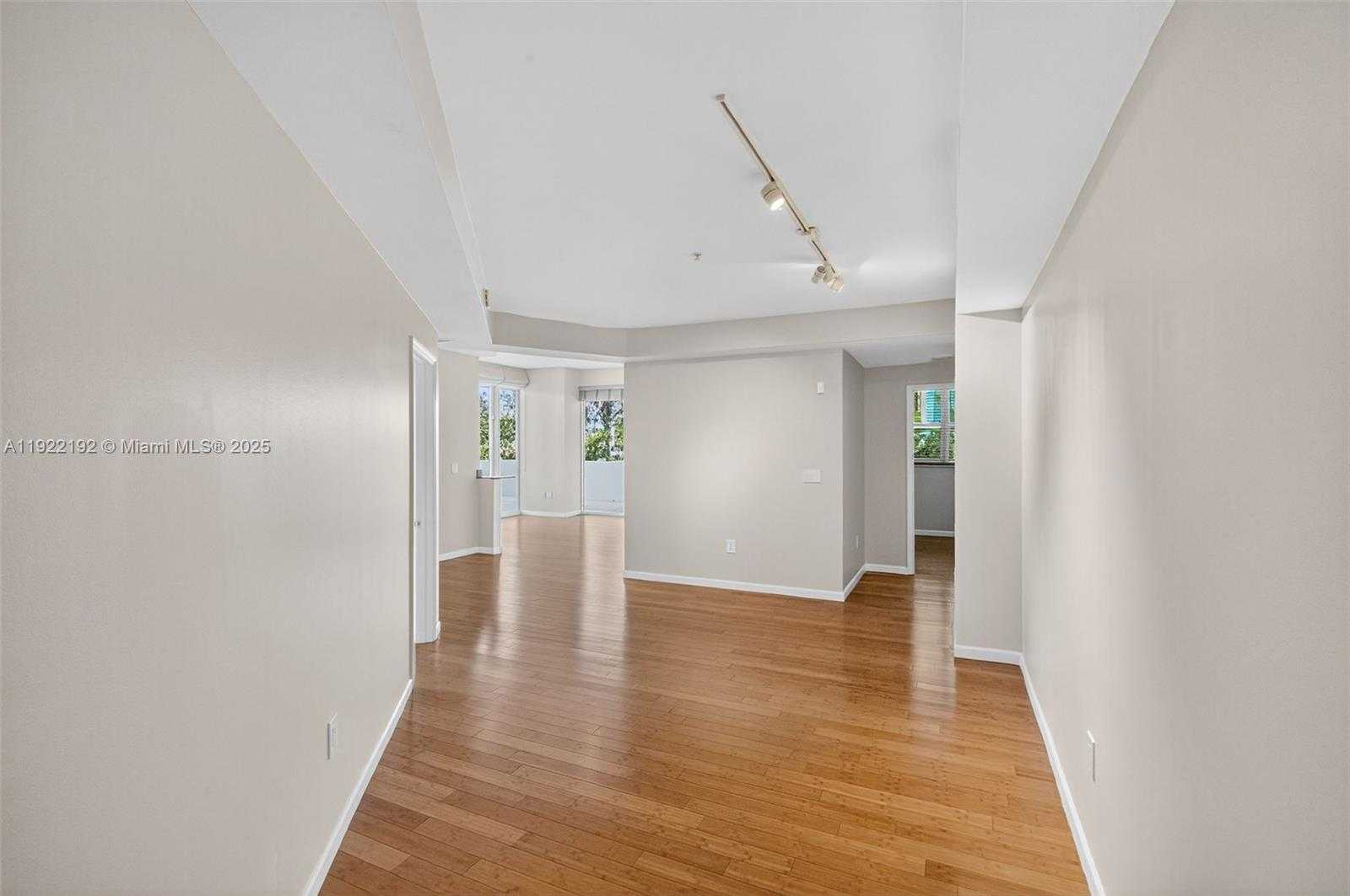 Small Image of 5970 INDIAN CREEK DR #203, Miami Beach Number 21