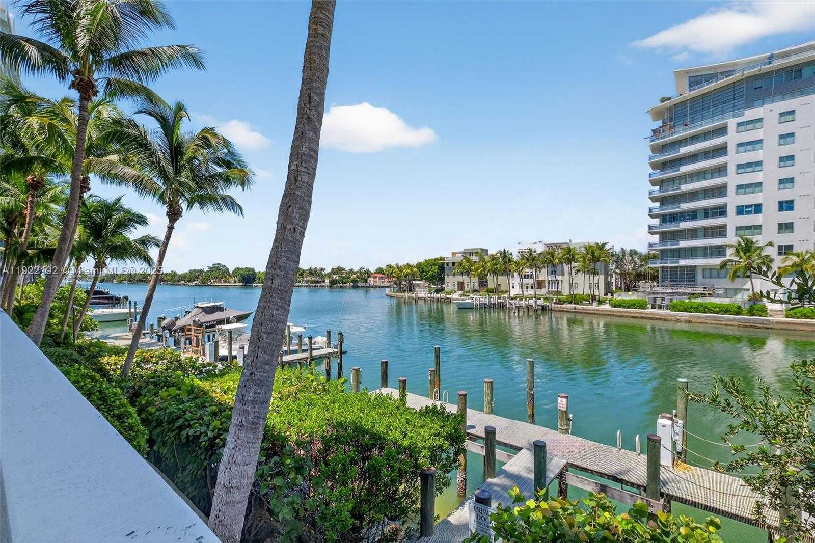 Small Image of 5970 INDIAN CREEK DR #203, Miami Beach Number 41