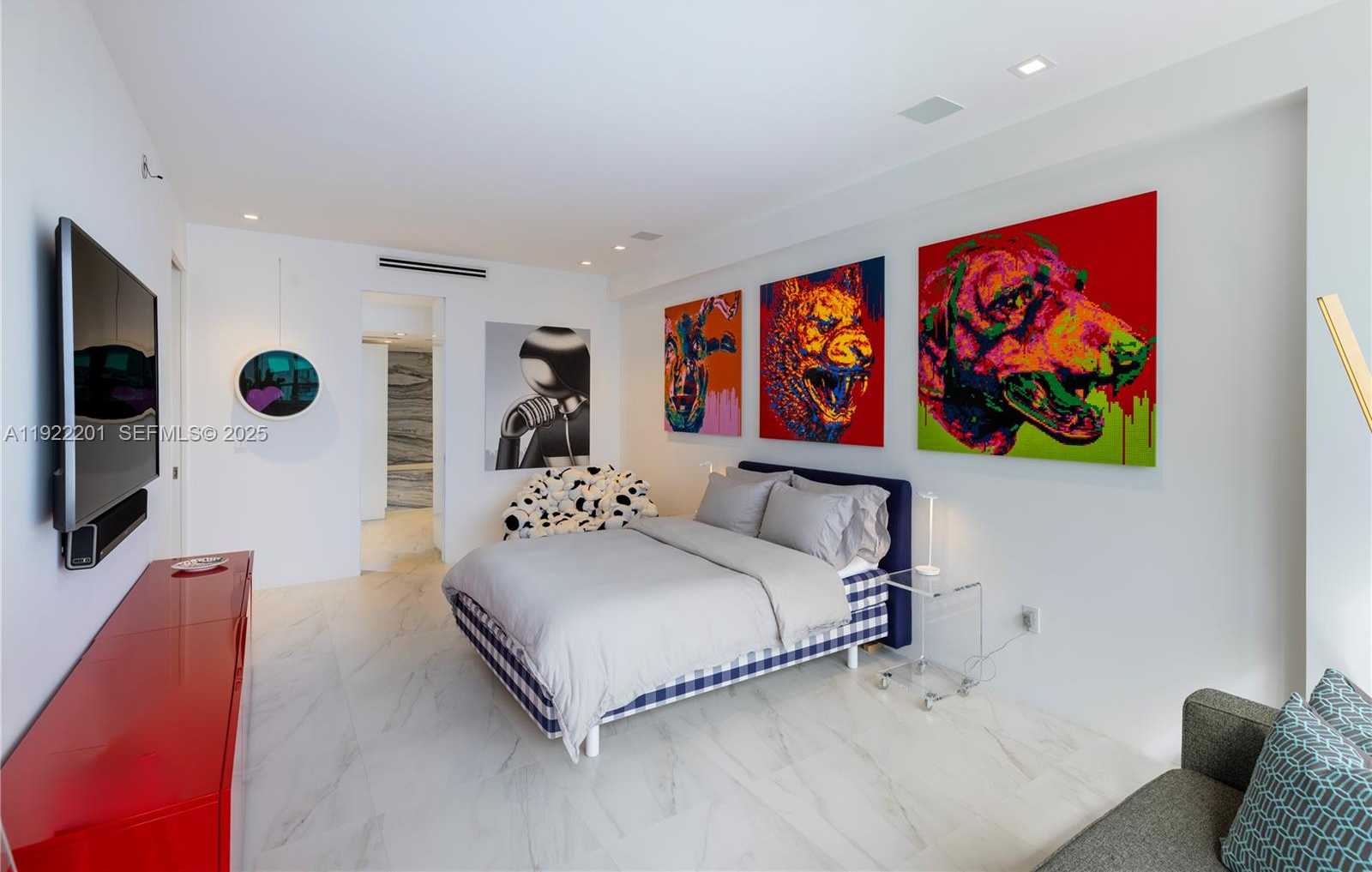 Small Image of 11 ISLAND AVE #PH6, Miami Beach Number 18