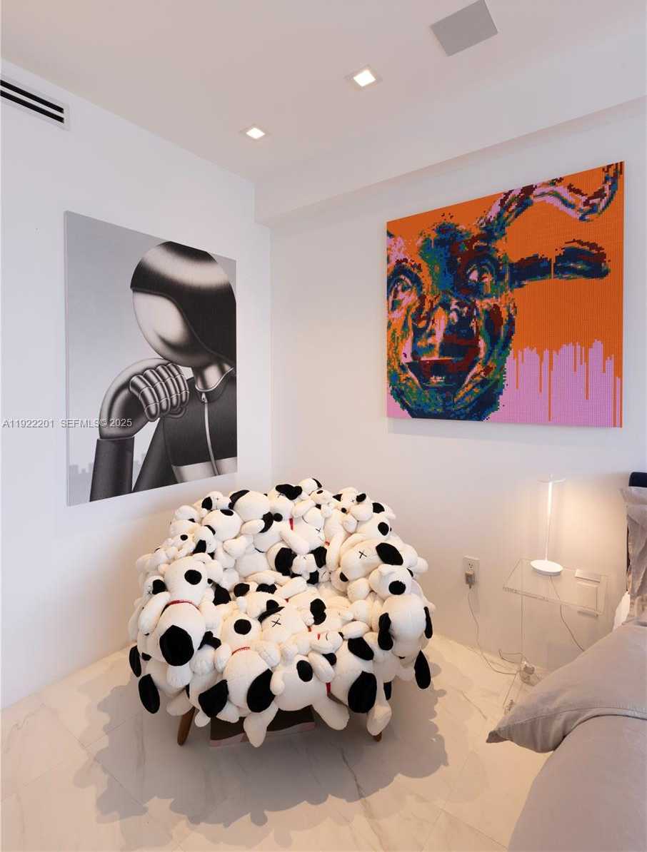 Small Image of 11 ISLAND AVE #PH6, Miami Beach Number 19
