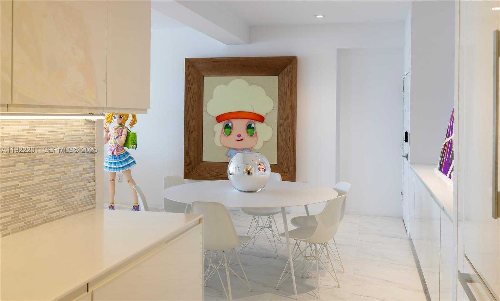 Small Image of 11 ISLAND AVE #PH6, Miami Beach Number 4