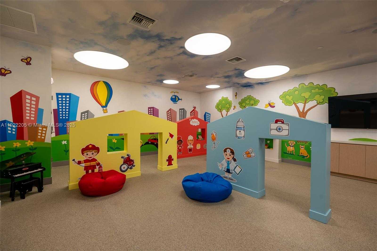 Small Image of Doral Number 26