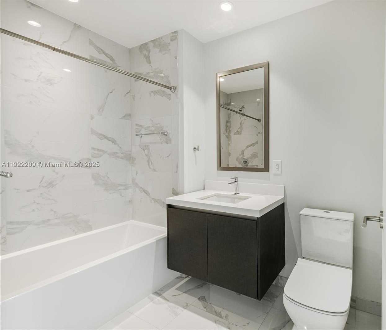 Small Image of 851 NORTH EAST 1ST AVE #3911, Miami Number 19