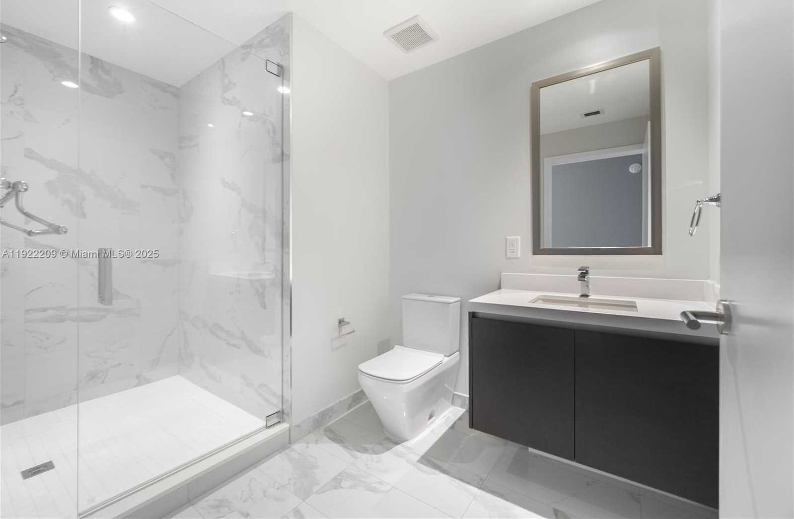 Small Image of 851 NORTH EAST 1ST AVE #3911, Miami Number 22