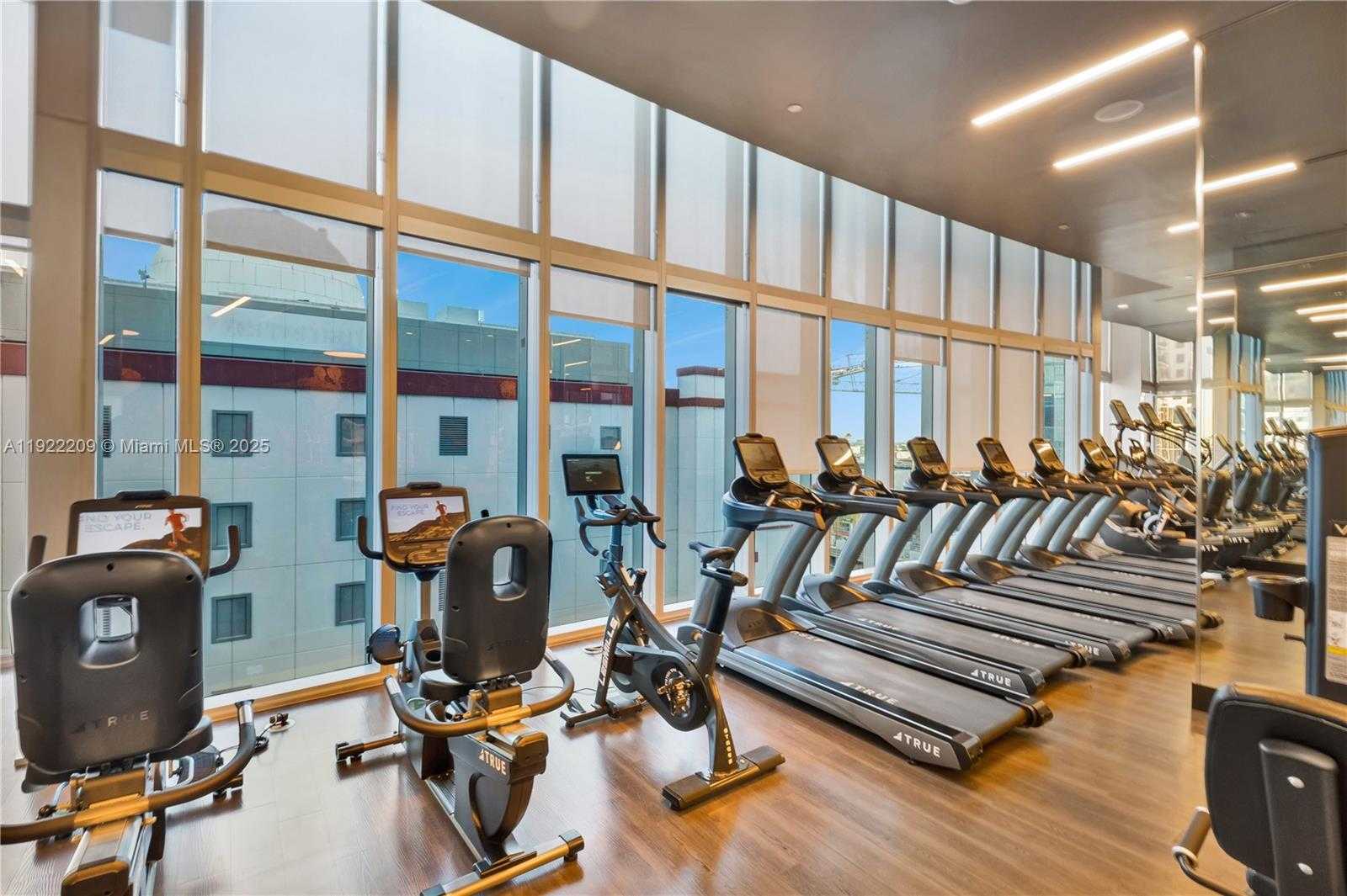 Small Image of 851 NORTH EAST 1ST AVE #3911, Miami Number 30