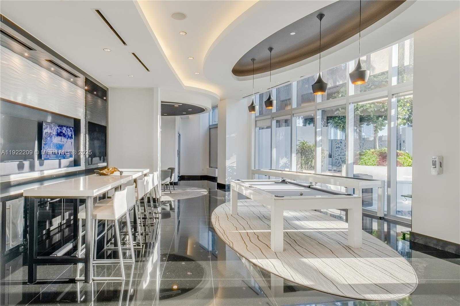 Small Image of 851 NORTH EAST 1ST AVE #3911, Miami Number 34