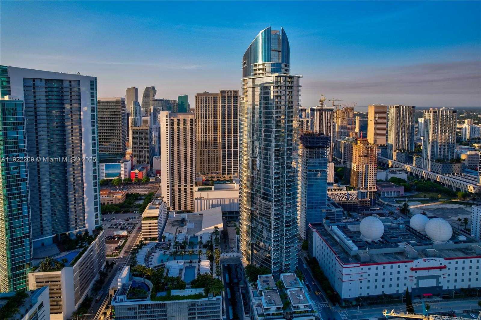 Small Image of 851 NORTH EAST 1ST AVE #3911, Miami Number 69