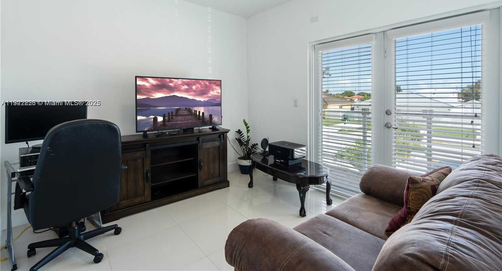 Small Image of 26116 SOUTH WEST 134TH PL, Homestead Number 19