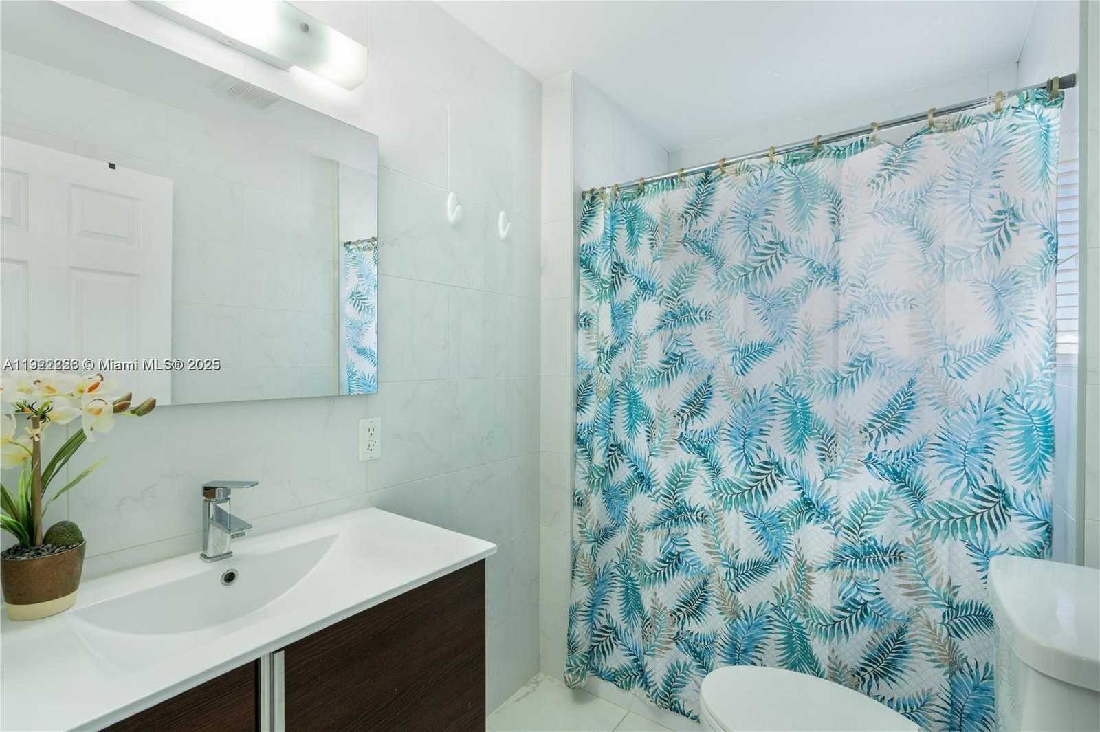 Small Image of 26116 SOUTH WEST 134TH PL, Homestead Number 25