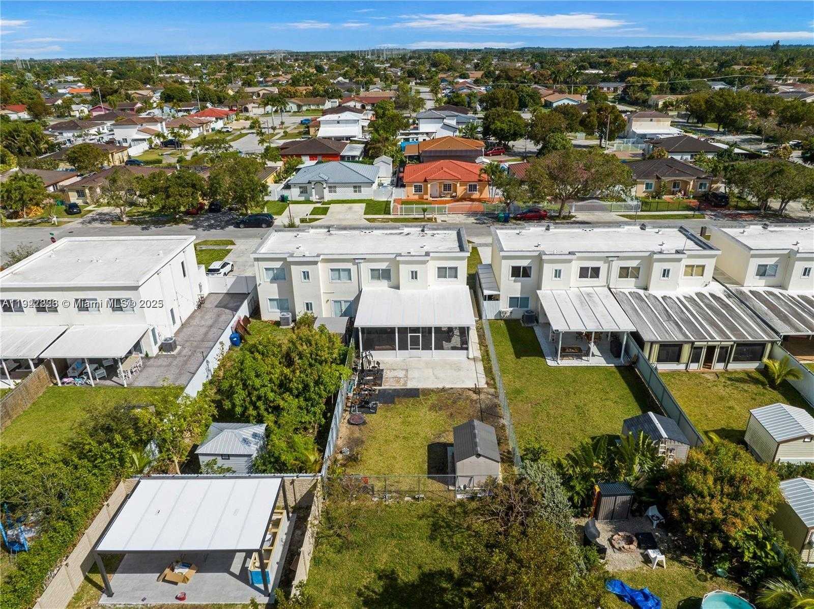 Small Image of 26116 SOUTH WEST 134TH PL, Homestead Number 32