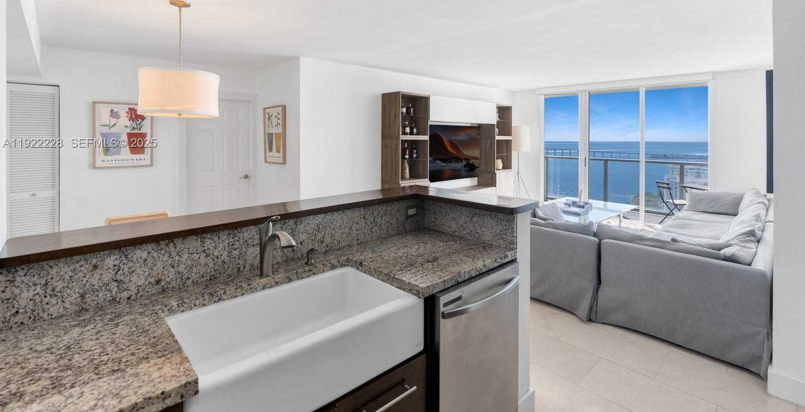 Small Image of 1155 BRICKELL BAY DR #2409, Miami Number 3