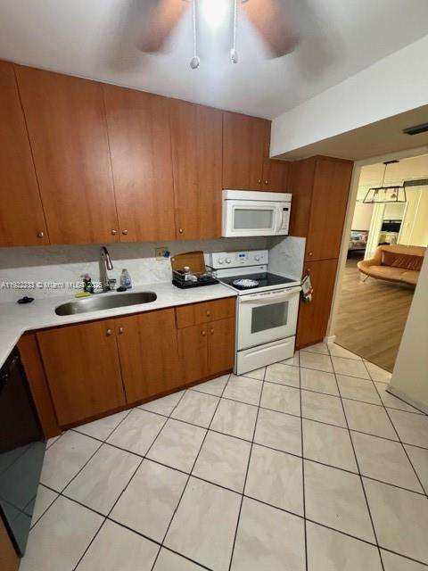 Small Image of 1833 SOUTH OCEAN DR #607, Hallandale Beach Number 11