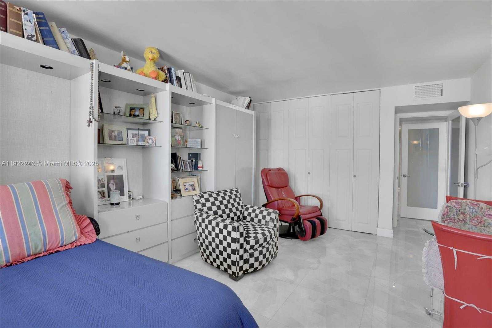 Small Image of 1149 HILLSBORO MILE #1011, Hillsboro Beach Number 28