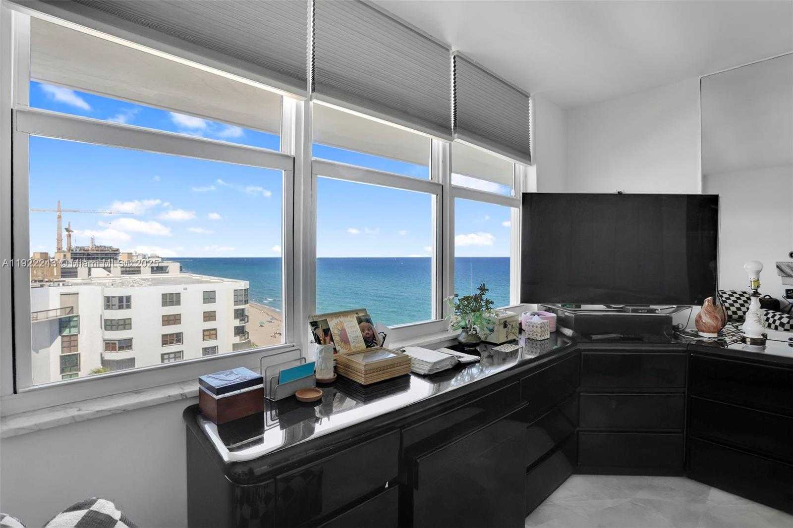 Small Image of 1149 HILLSBORO MILE #1011, Hillsboro Beach Number 31