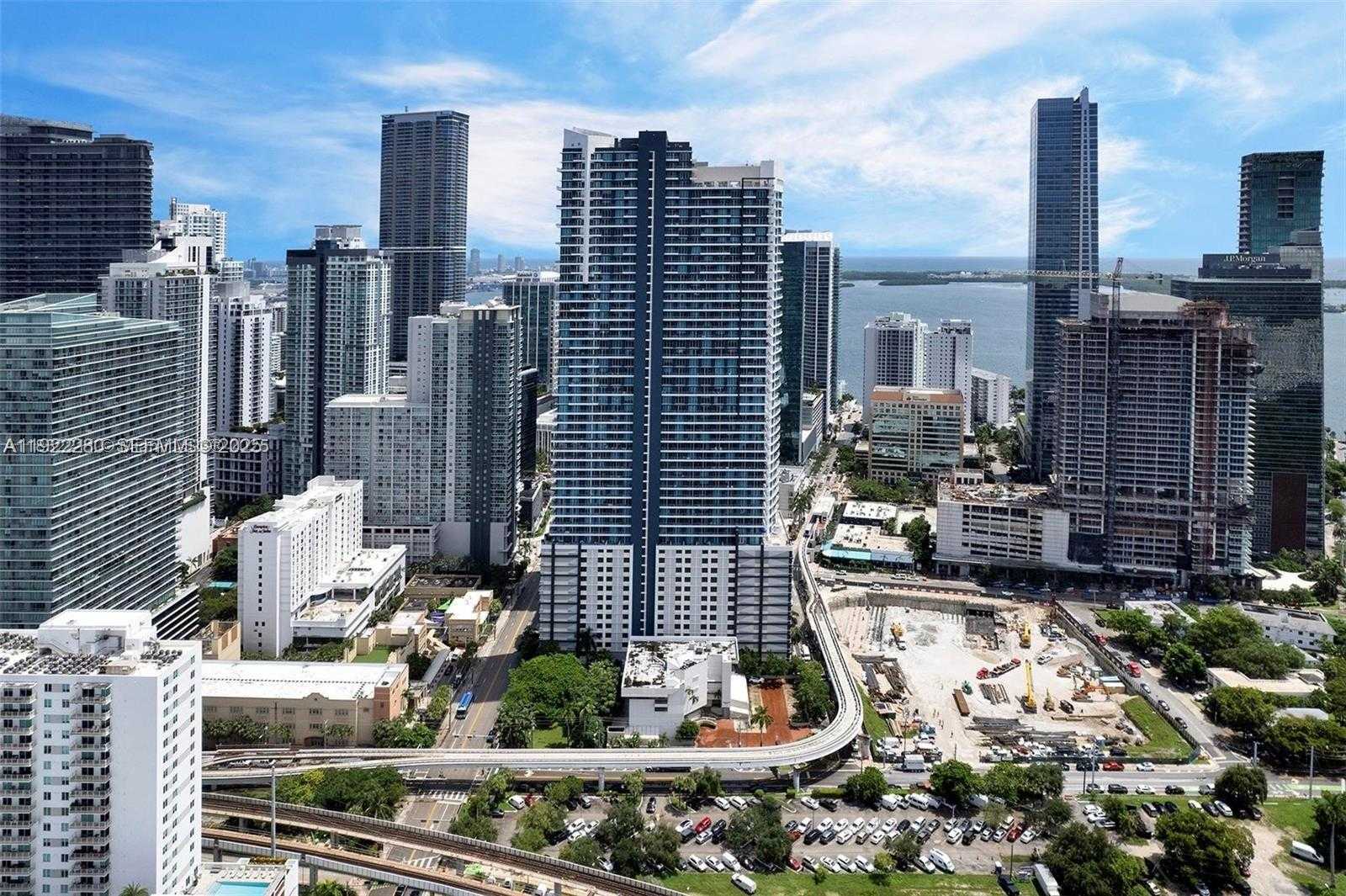 Small Image of 60 SOUTH WEST 13TH ST #3604, Miami Number 38