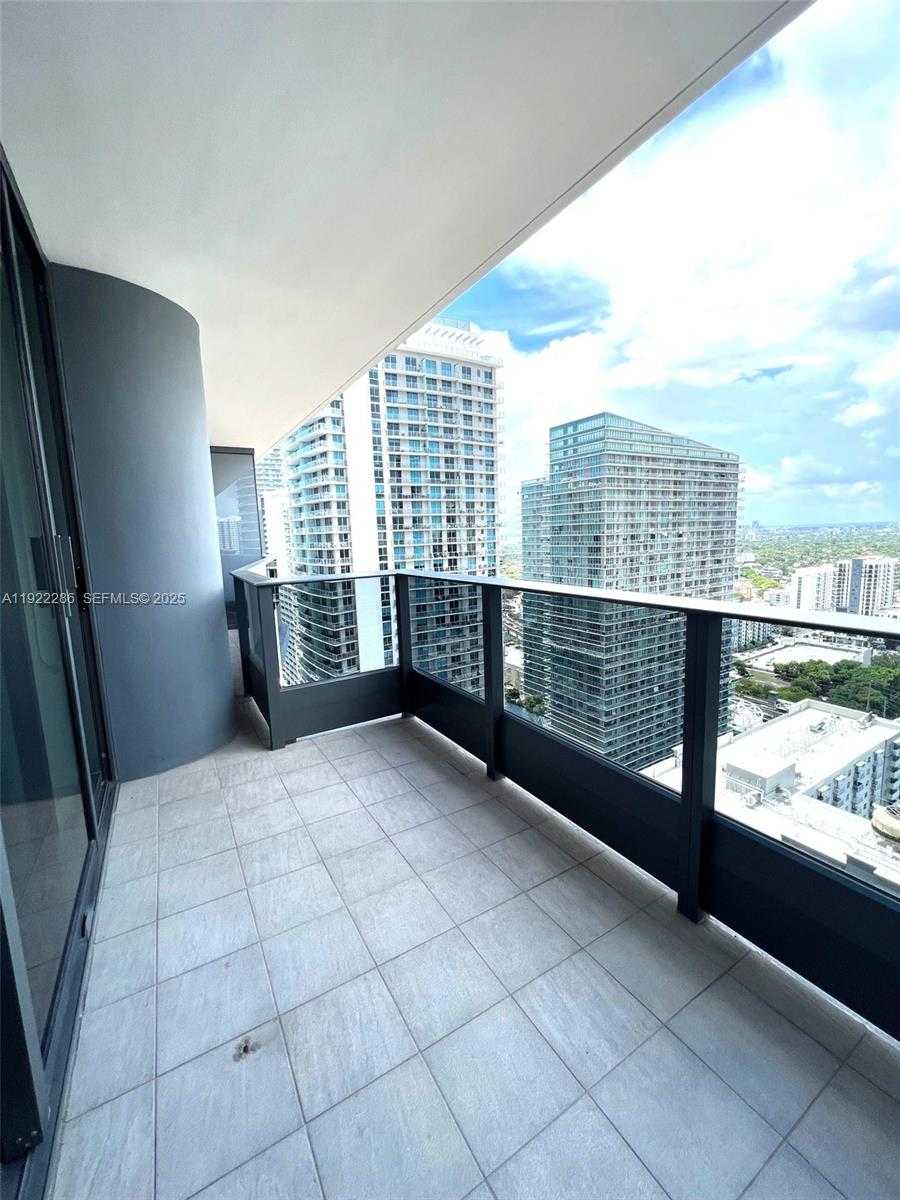 Small Image of 1000 BRICKELL PLZ #3211, Miami Number 11