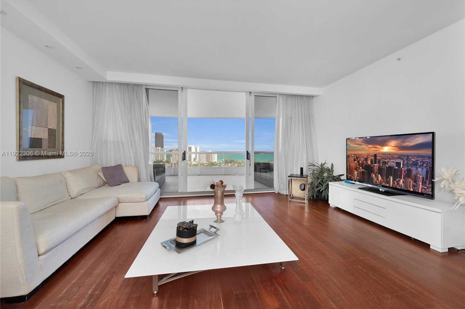 Small Image of 21050 POINT PL #2001, Aventura Number 12