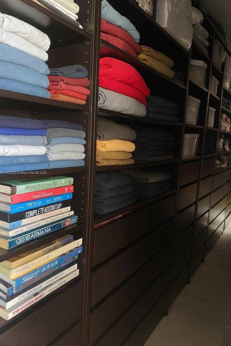 Imagen de Pequeño Objeto