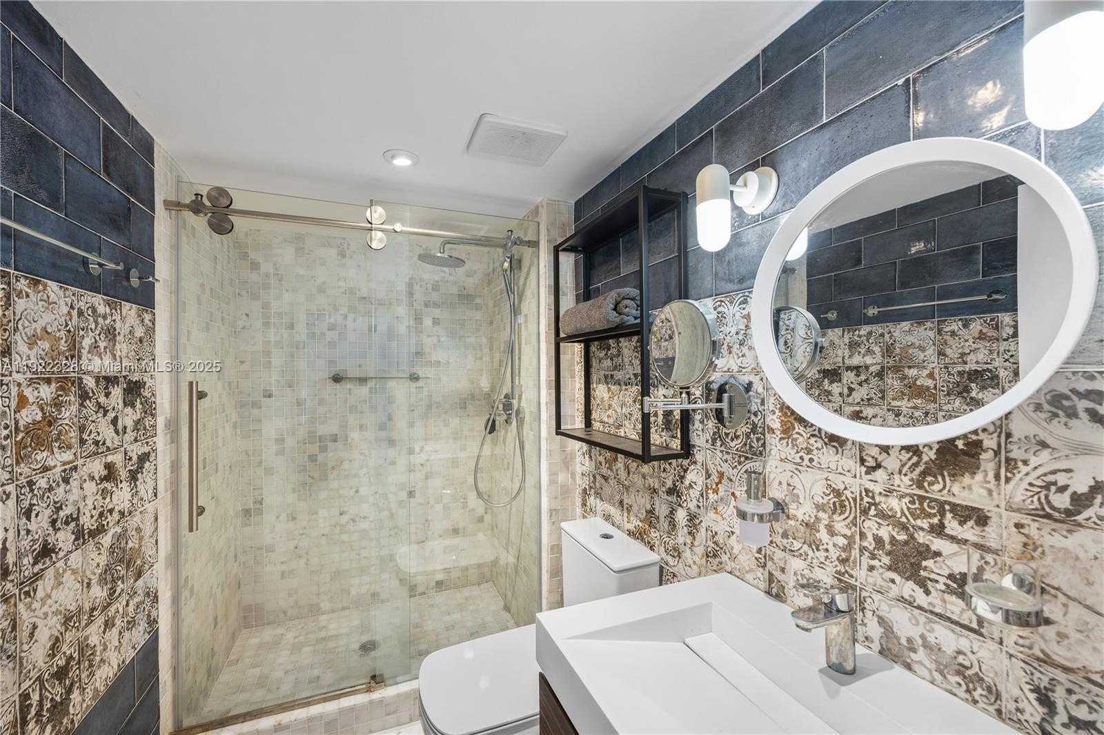 Imagen de Pequeño Objeto