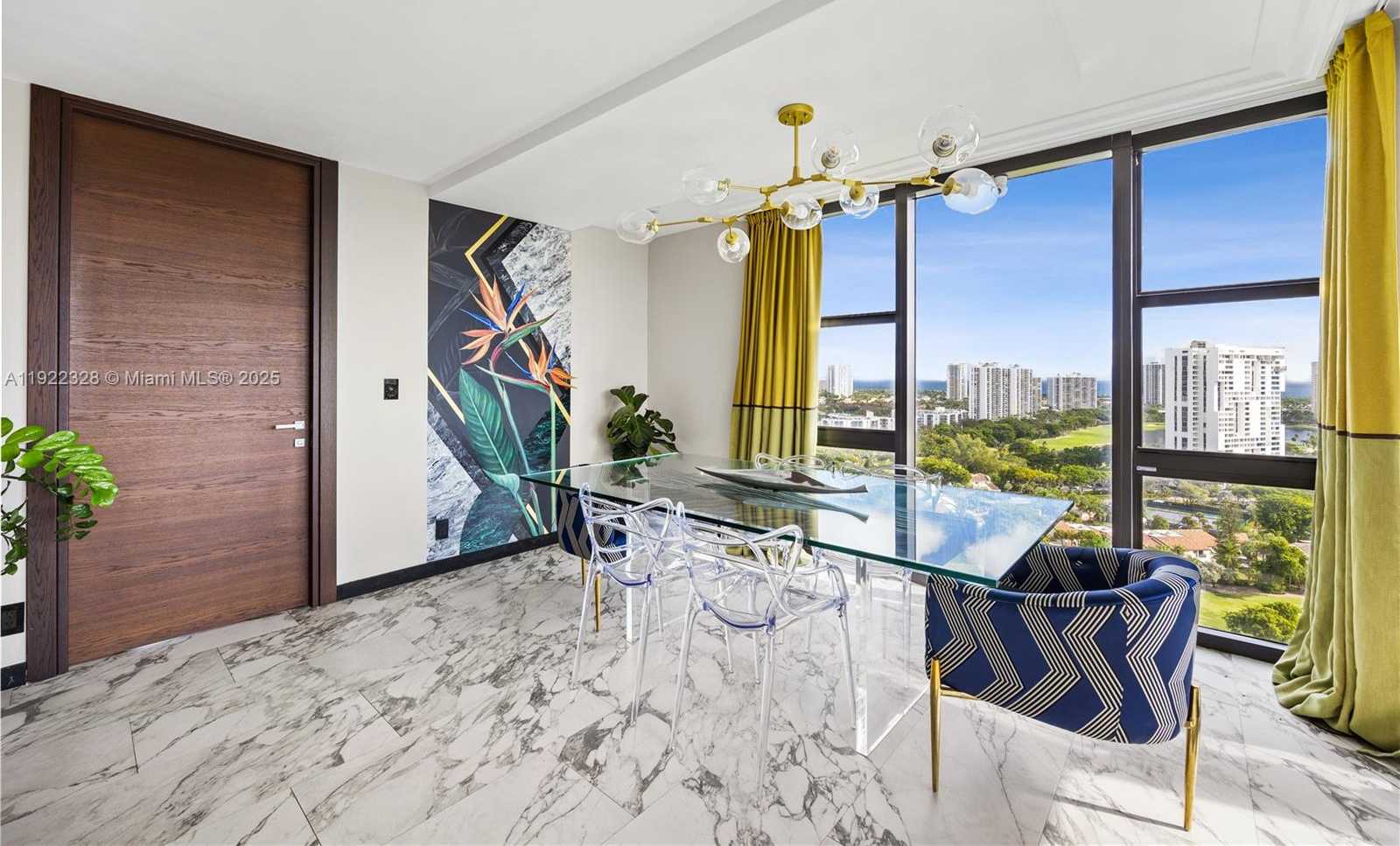 Imagen de Pequeño Objeto