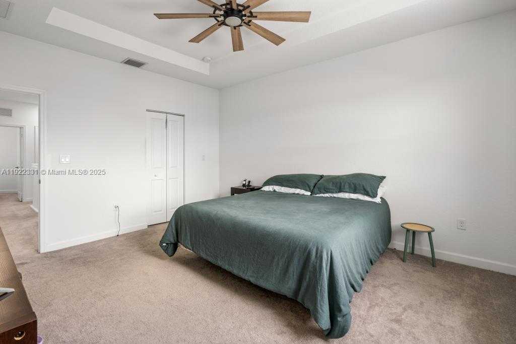 Small Image of 25217 SOUTH WEST 107TH CT, Homestead Number 16