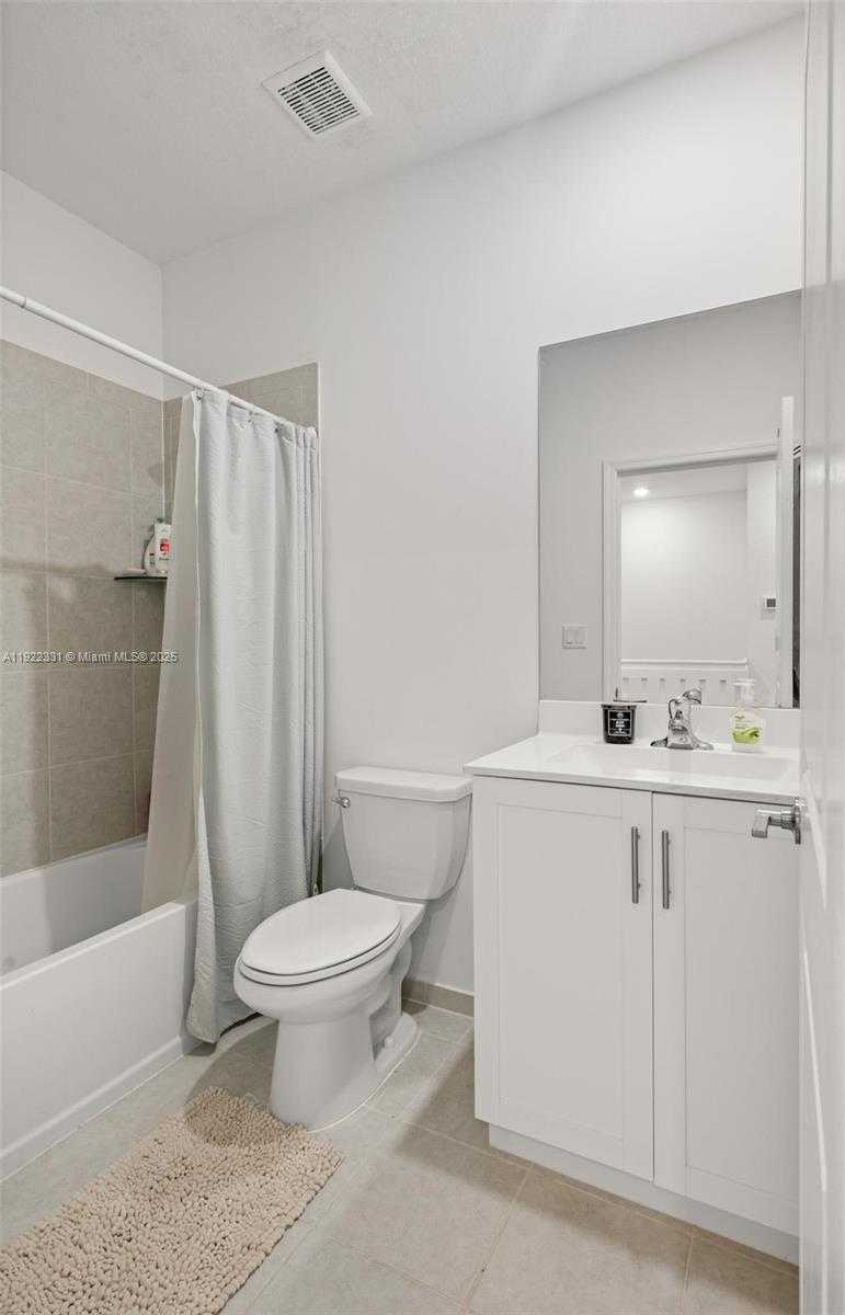 Small Image of 25217 SOUTH WEST 107TH CT, Homestead Number 22