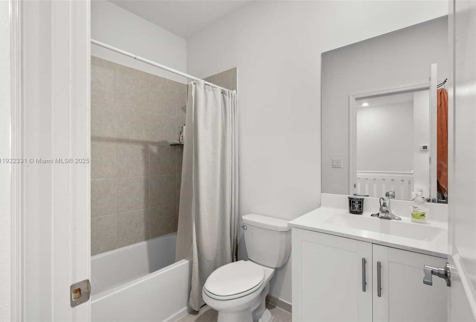 Small Image of 25217 SOUTH WEST 107TH CT, Homestead Number 23